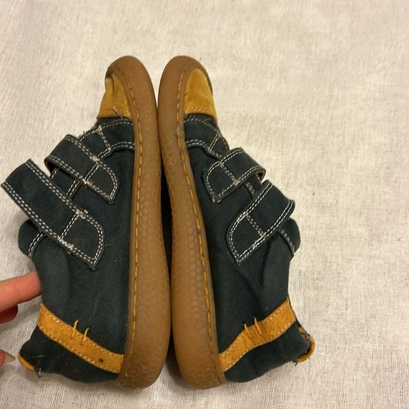 Livie & Luca toddler boys size 12 shoes - Picture 5 of 7